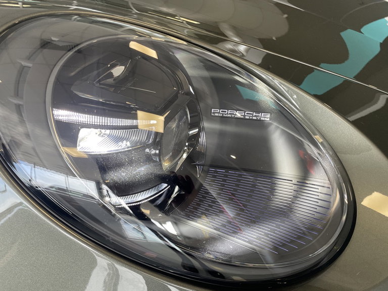 Porsche 992 Carrera GTS