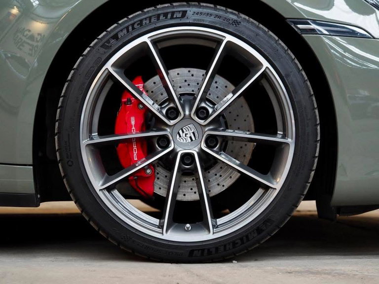 Porsche 992 Carrera S