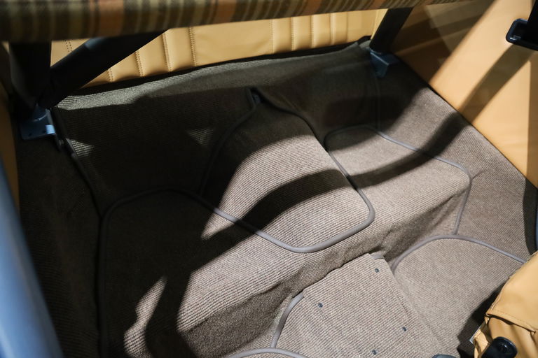 Porsche 911 Backdate