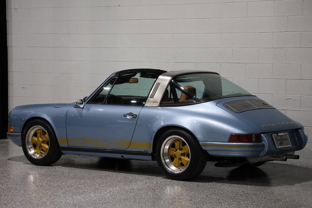 Porsche 911 Backdate