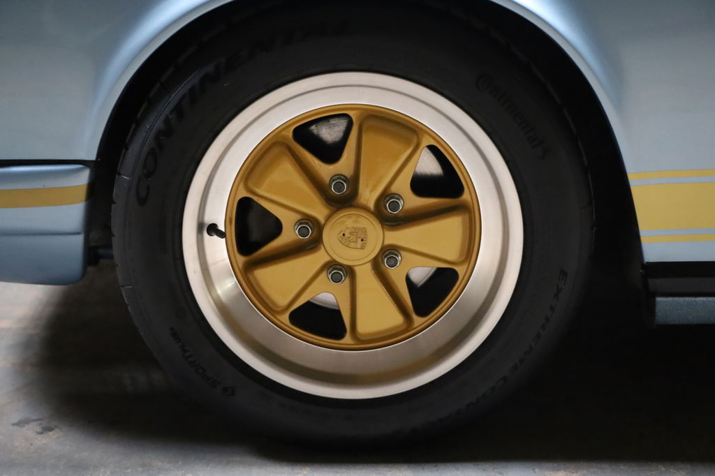 Porsche 911 Backdate