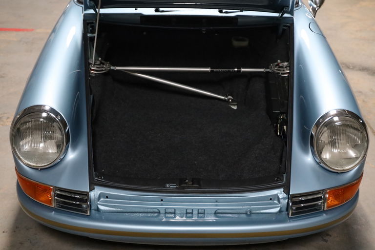 Porsche 911 Backdate