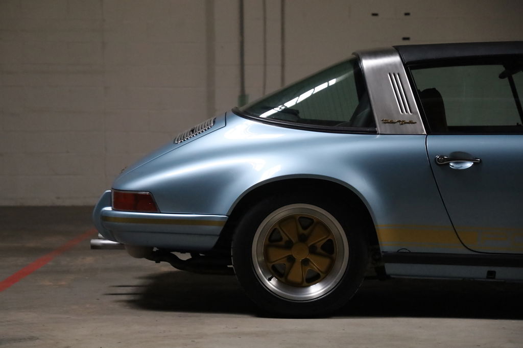 Porsche 911 Backdate