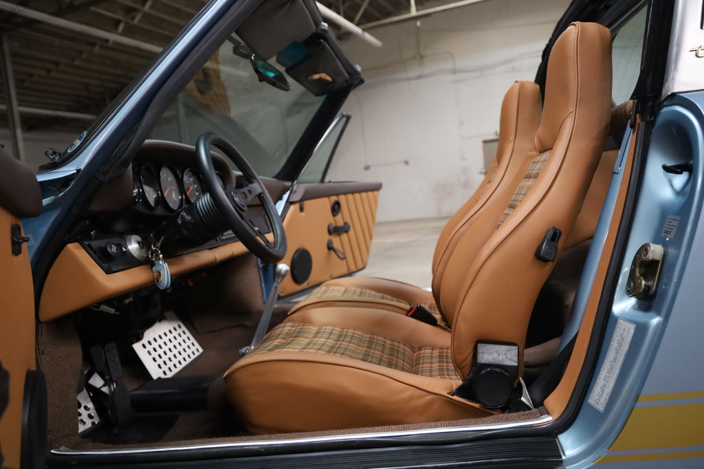 Porsche 911 Backdate