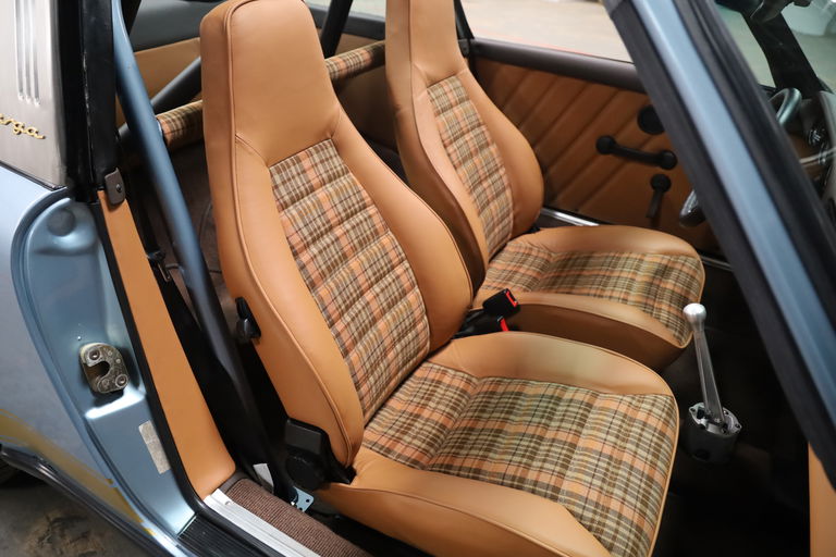 Porsche 911 Backdate