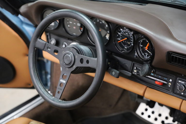 Porsche 911 Backdate