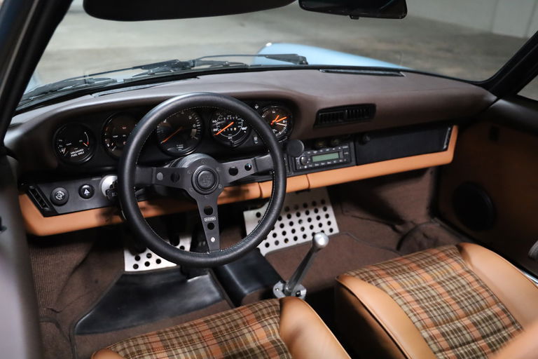 Porsche 911 Backdate