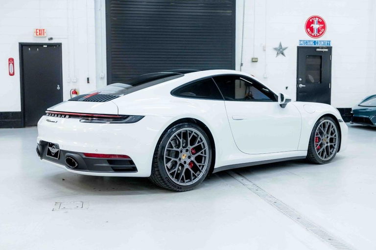 Porsche 992 Carrera S