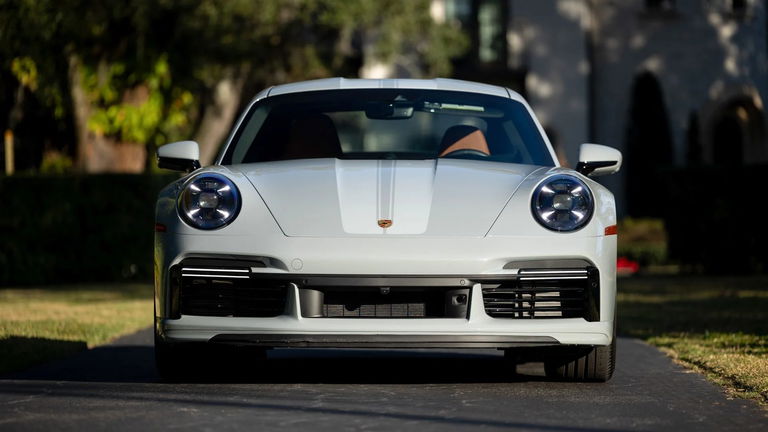 Porsche 992 Sport Classic