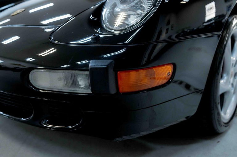 Porsche 993 Carrera 4S