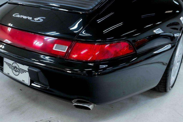 Porsche 993 Carrera 4S