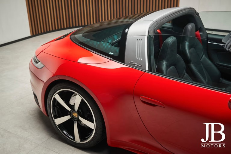 Porsche 992 Targa 4