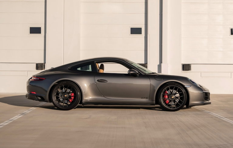 Porsche 991.2 Carrera 4 GTS