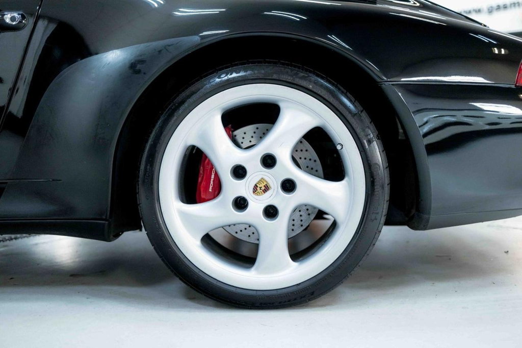 Porsche 993 Carrera 4S