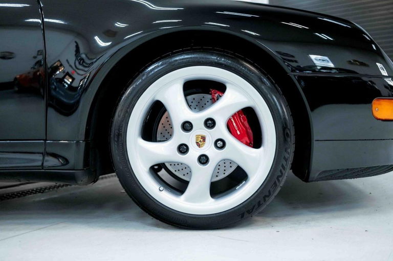 Porsche 993 Carrera 4S