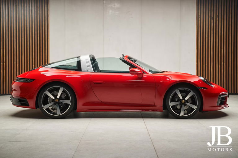 Porsche 992 Targa 4