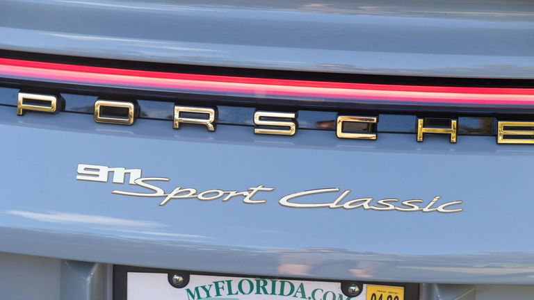 Porsche 992 Sport Classic