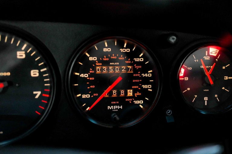 Porsche 993 Carrera 4S