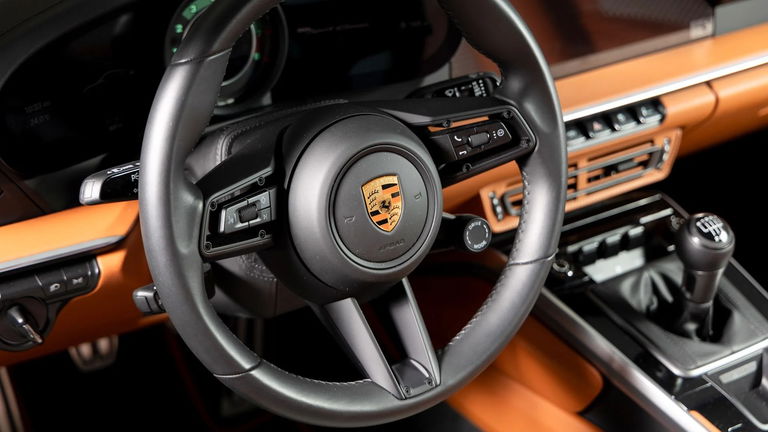 Porsche 992 Sport Classic