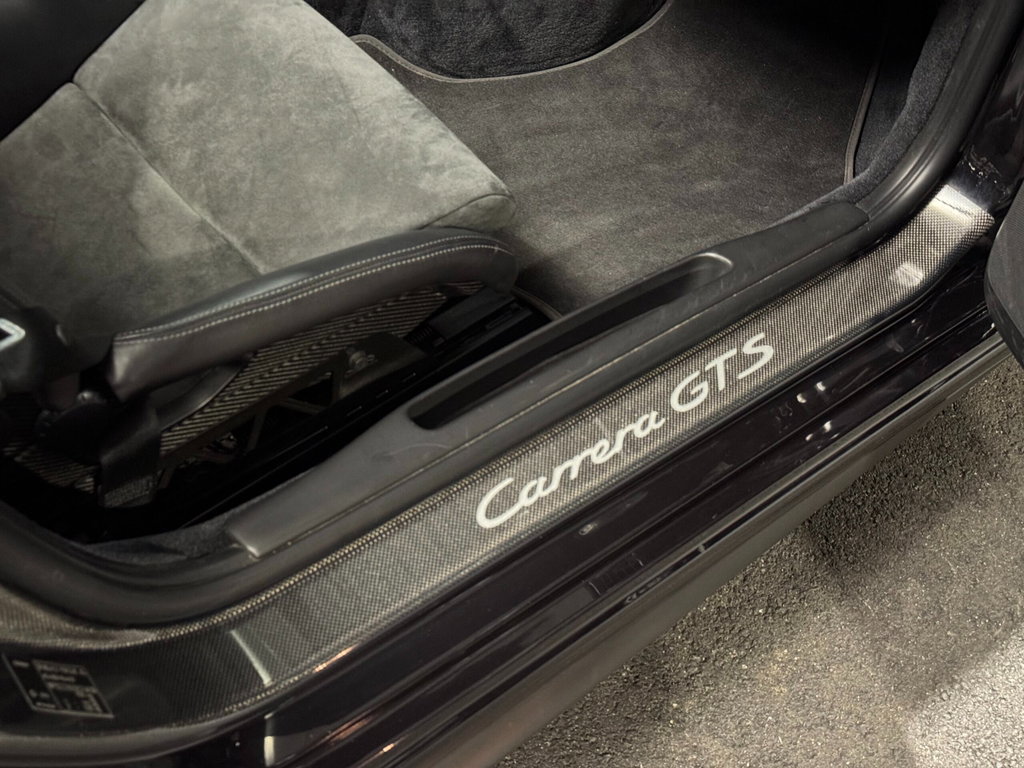 Porsche 997.2 Carrera GTS