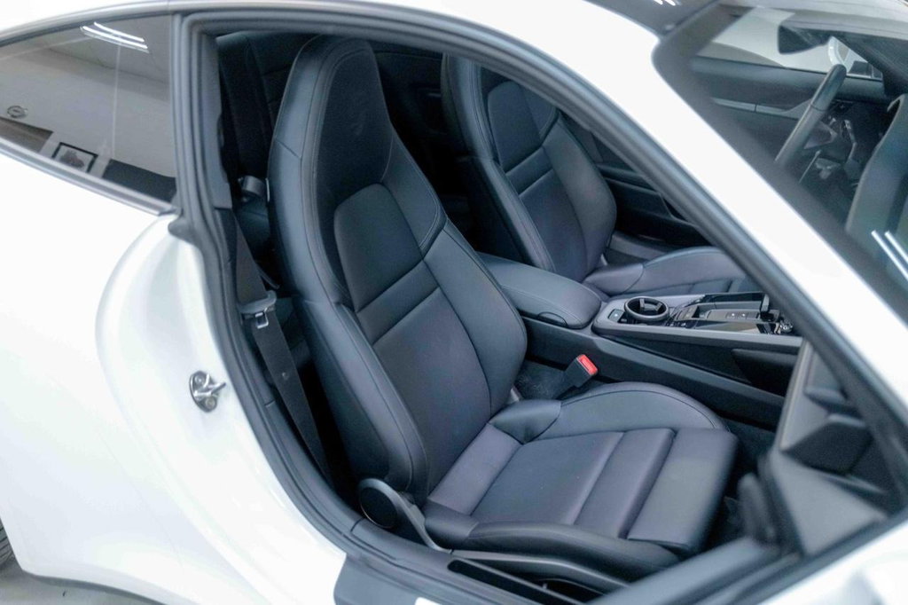 Porsche 992 Carrera S