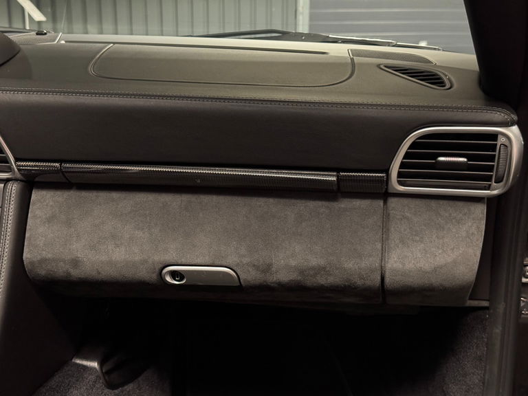 Porsche 997.2 Carrera GTS