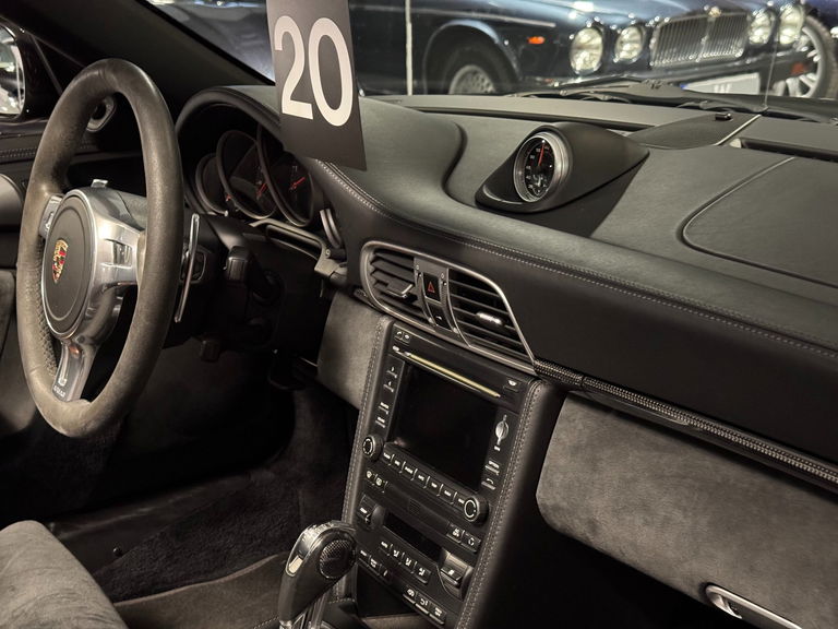 Porsche 997.2 Carrera GTS