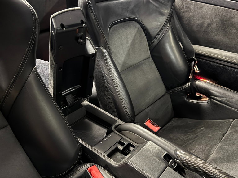 Porsche 997.2 Carrera GTS