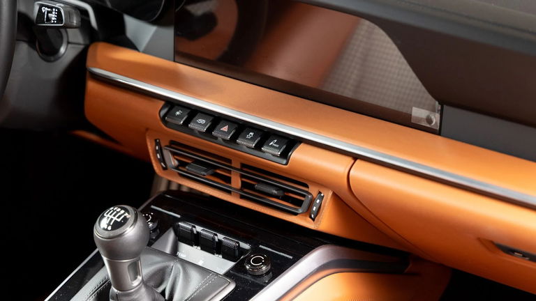 Porsche 992 Sport Classic