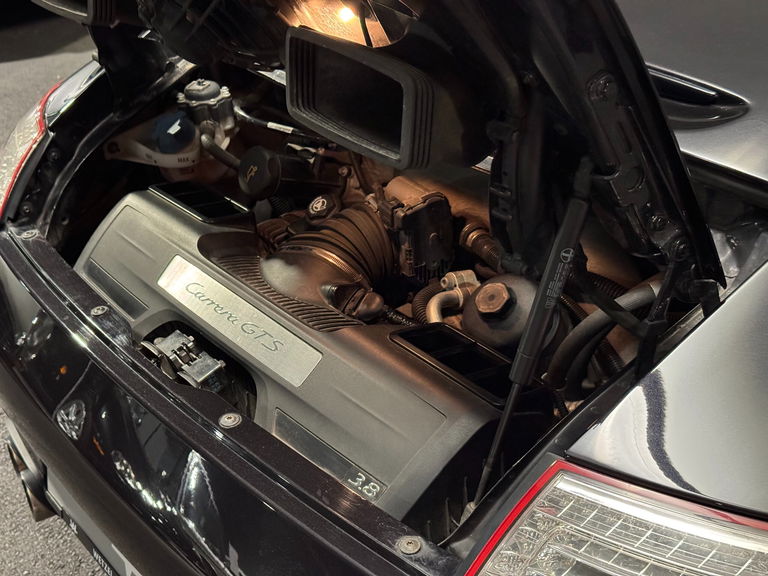 Porsche 997.2 Carrera GTS