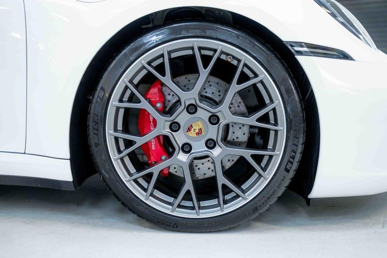 Porsche 992 Carrera S