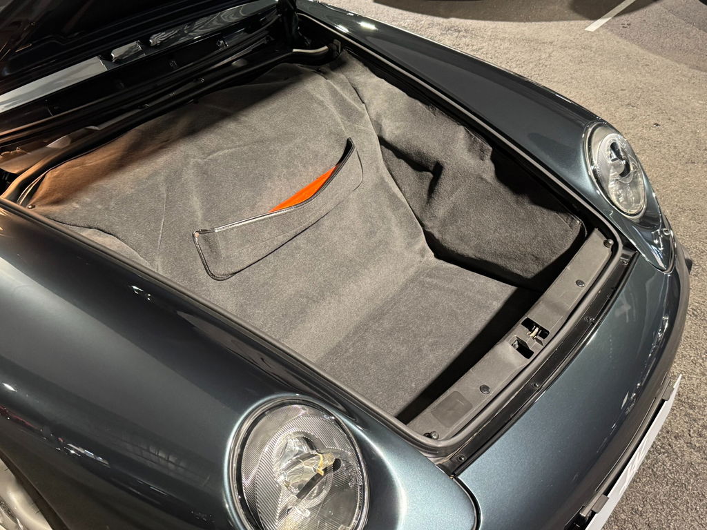 Porsche 993 Carrera