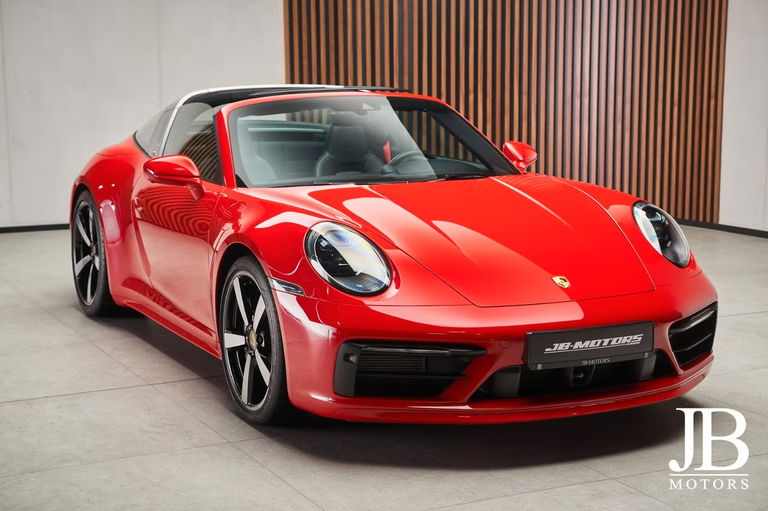 Porsche 992 Targa 4