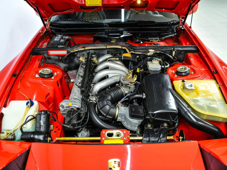 Porsche 944 Coupé