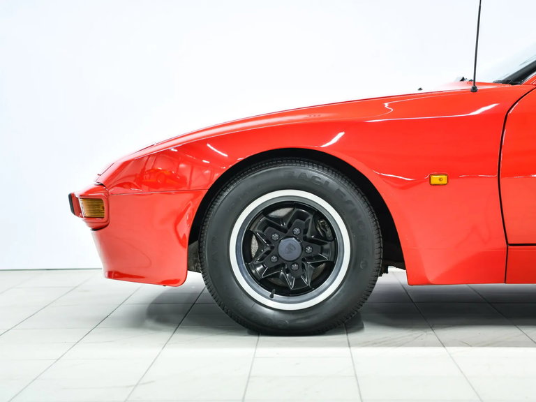 Porsche 944 Coupé