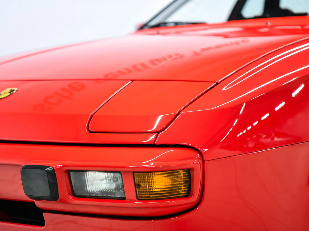 Porsche 944 Coupé