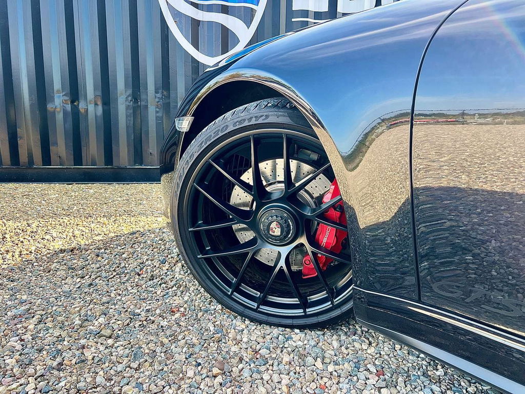 Porsche 991.2 Carrera GTS