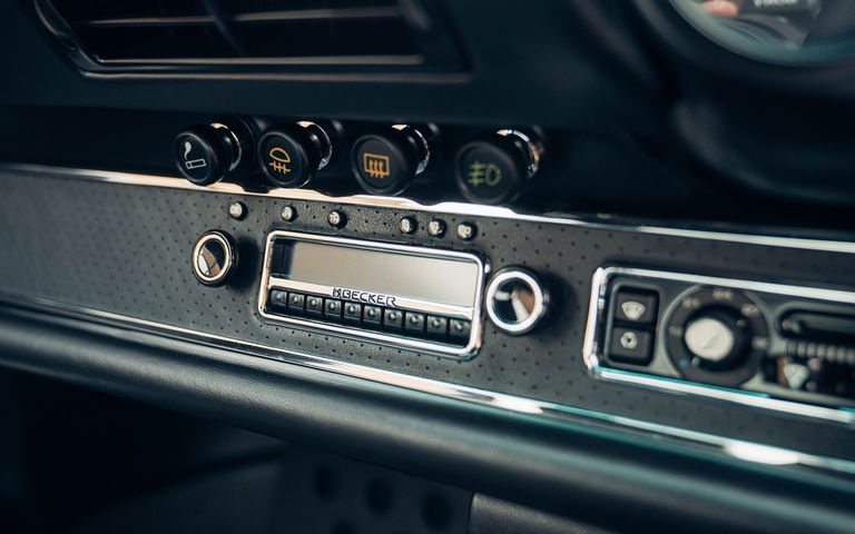 Porsche 911 Reimagined by Singer