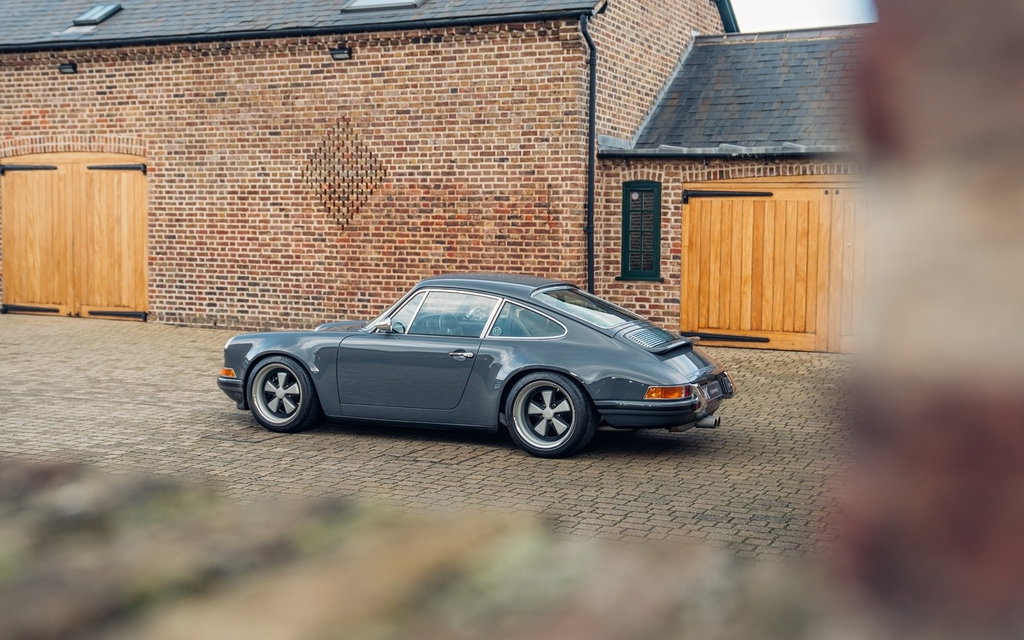 Porsche 911 Reimagined by Singer