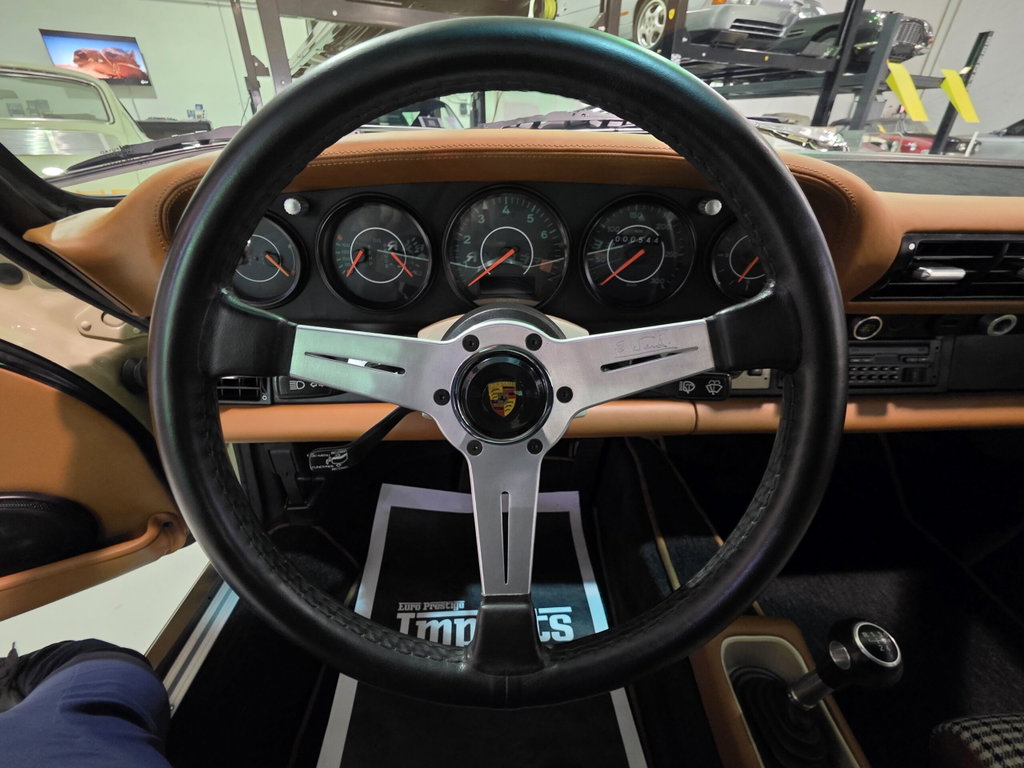 Porsche 911 Backdate