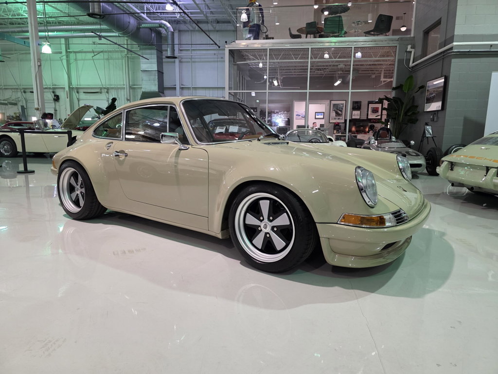 Porsche 911 Backdate