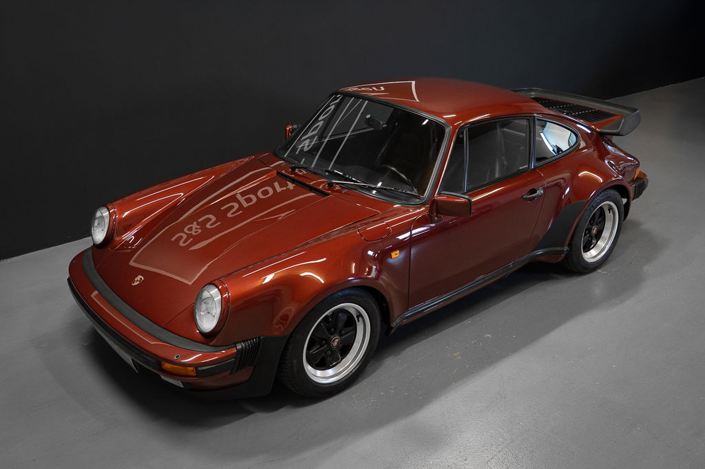 Porsche 911 Turbo 3.3