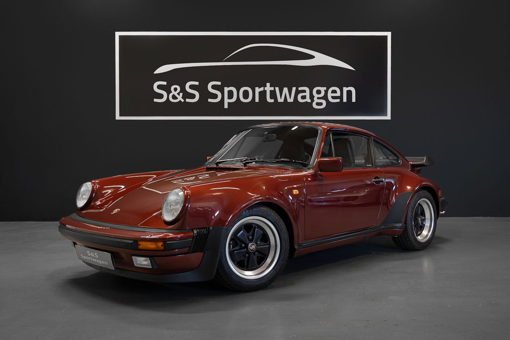 Porsche 911 Turbo 3.3