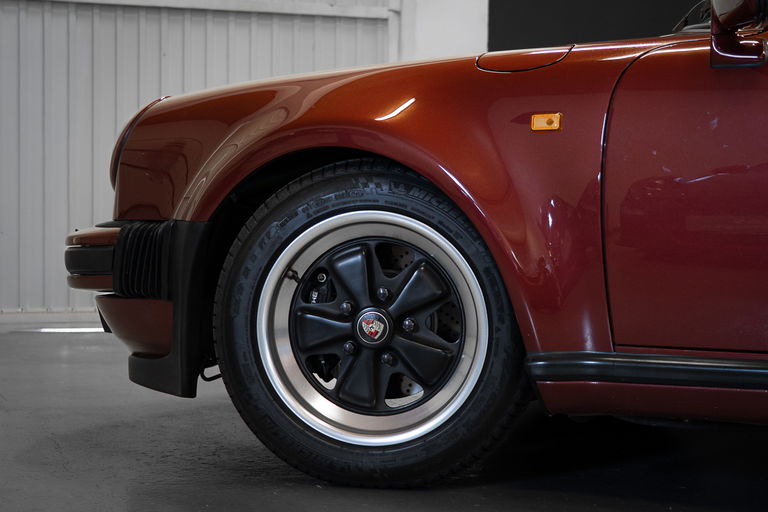 Porsche 911 Turbo 3.3