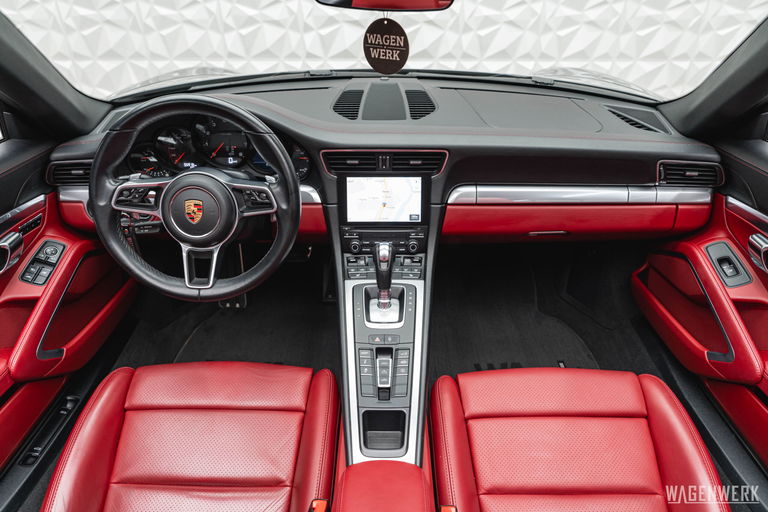 Porsche 991.2 Carrera 4