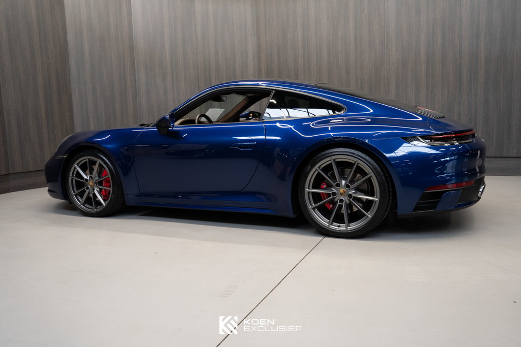 Porsche 992 Carrera 4S