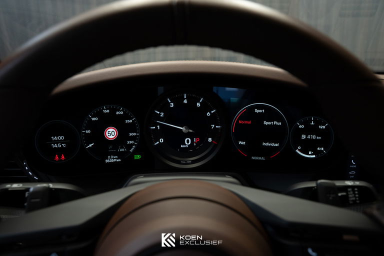 Porsche 992 Carrera 4S