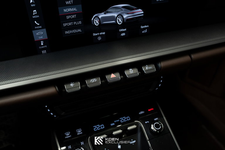 Porsche 992 Carrera 4S