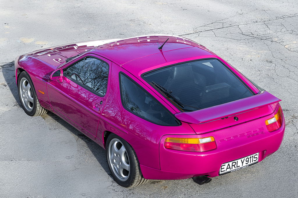 Porsche 928 GT