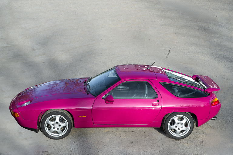 Porsche 928 GT